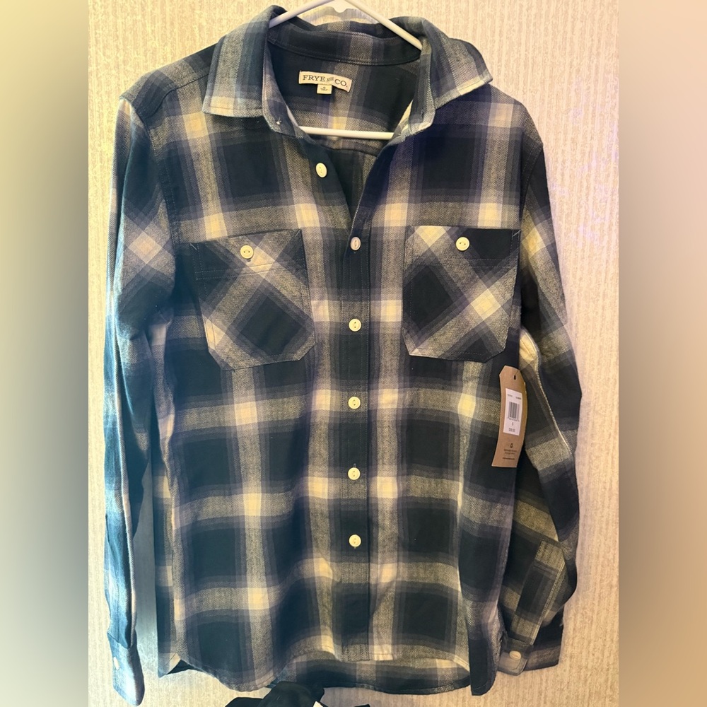 FRYE AND CO. Blue and White Plaid Button Down Shirt